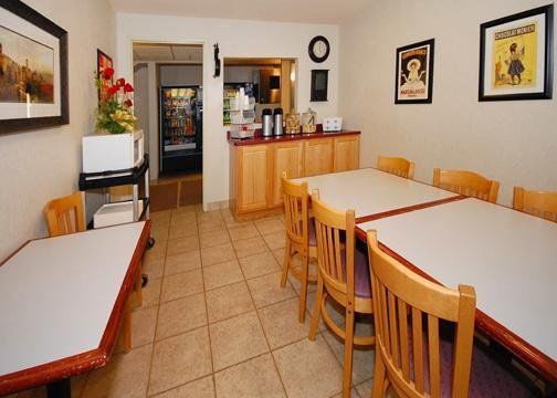 Ameriway Inn And Suites Bad Axe Zewnętrze zdjęcie